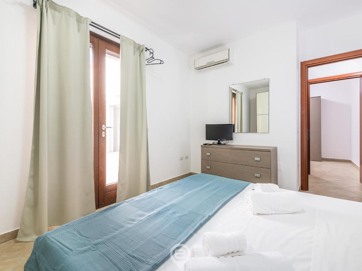 La Corte Apartment พูลา ภายนอก รูปภาพ